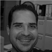 Profesor de diseño gráfico y web especializado en Ilustrator y Photoshop